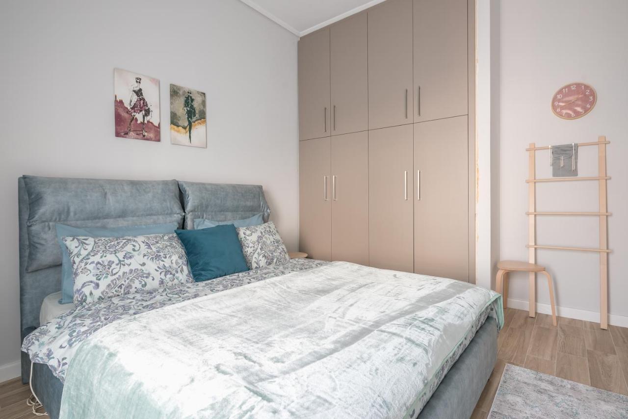 Comfy And Modern Apartment Atene Esterno foto